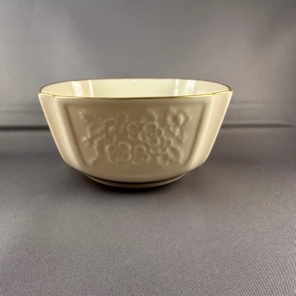 Vtg Lenox Arcadia Collection 1979 Cream Floral Gold Rimmed‎ Square Candy Dish